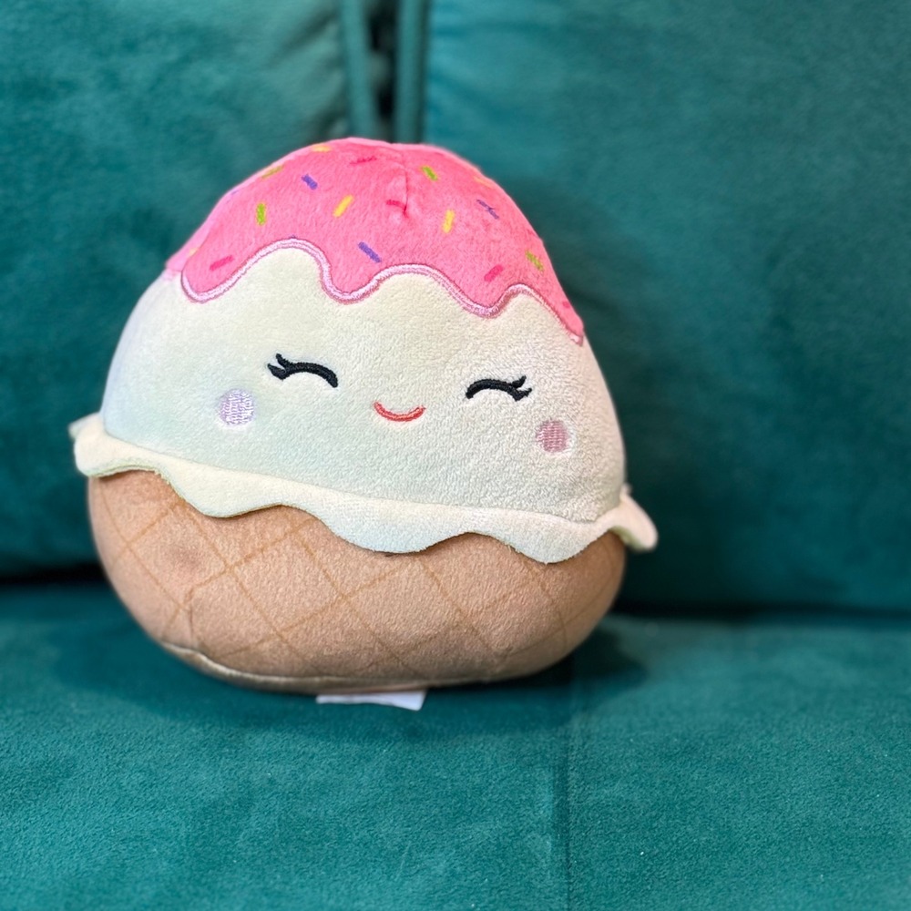 Squishmallows Ice Cream Plush Stuffed Animal Cute Kawaii‎ Decor